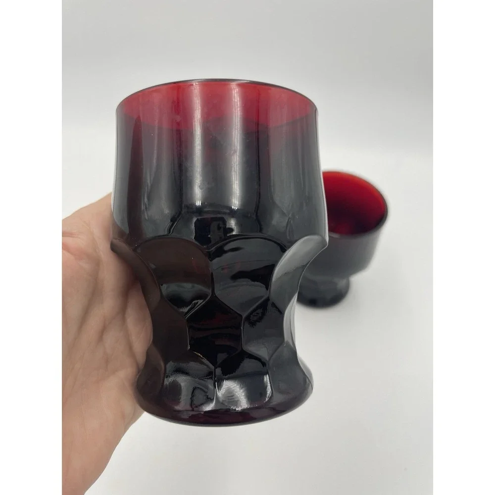 Vtg Set 3 Georgian Dark Ruby Red 8 oz Glass Glasses‎ Cups Drinking 4.25